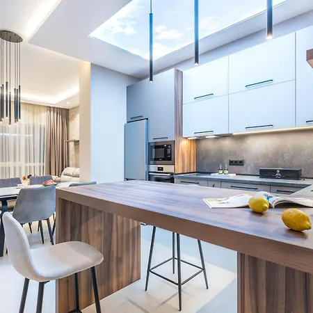 Apartment Center Luxury *