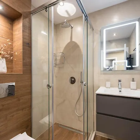 Apartment Center Luxury *