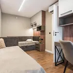 Center Luxury * 瓦爾納