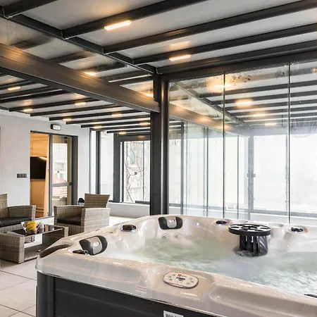 Center Luxury Lejlighed