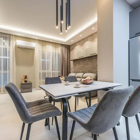 Center Luxury Lejlighed *