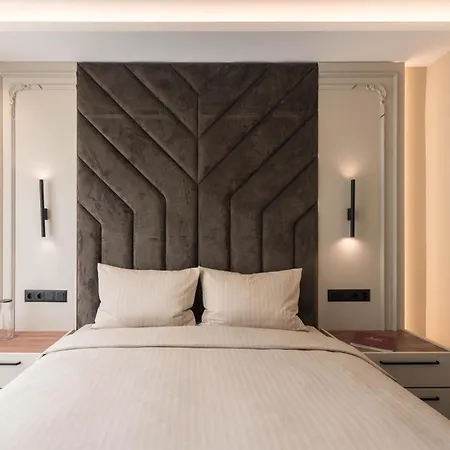 Center Luxury Lejlighed *